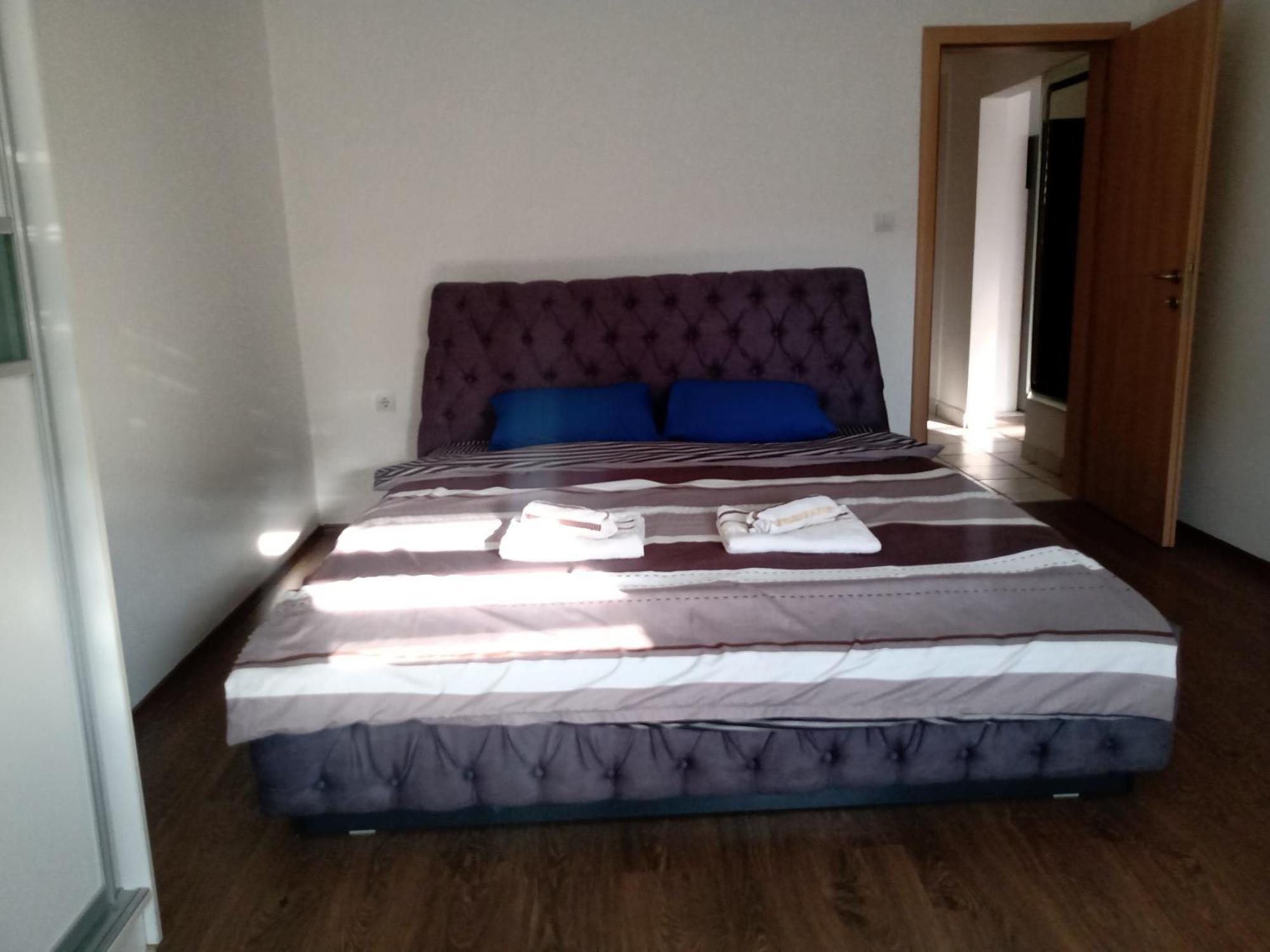 Central Lux Apartment Szkopje Kültér fotó